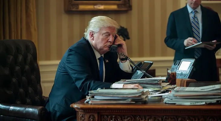 Trump y Putin hablan sobre combatir a ISIS y restaurar lazos comerciales entre EE.UU. y Rusia