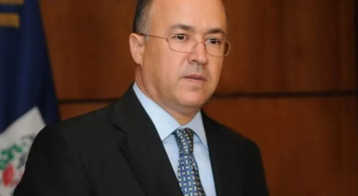 Empresas comerciales apoyan lucha del procurador contra la corrupción