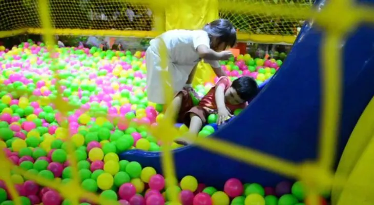 Los científicos advierten: los parques de bolas son un nido de bacterias, algunas muy peligrosas