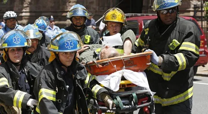 Se derrumba edificio en Brasil; 6 muertos