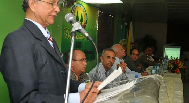 ADOCCO denuncia Ministerio de Economía entrega sumas millonarias a ONGs fantasmas