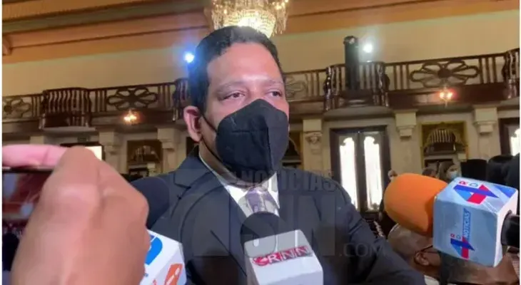 Carlos Pimentel confirma que recibió denuncia sobre ministerio de la Juventud 