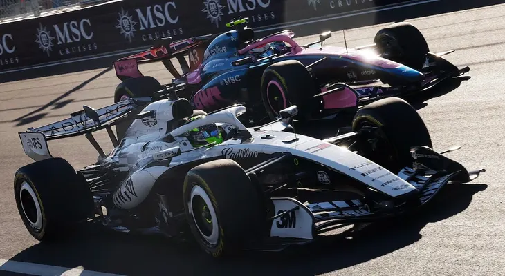 Cadillac deja abierta la duda sobre su alineación 2027: Bottas en la cuerda floja y tres aspirantes para acompañar a Checo Pérez