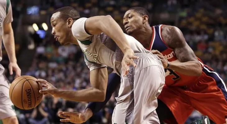 Celtics resisten embestida de Wizards 