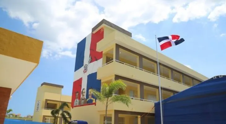 Minerd lanzará plataforma digital para reportar daños en escuelas y evaluar riesgos