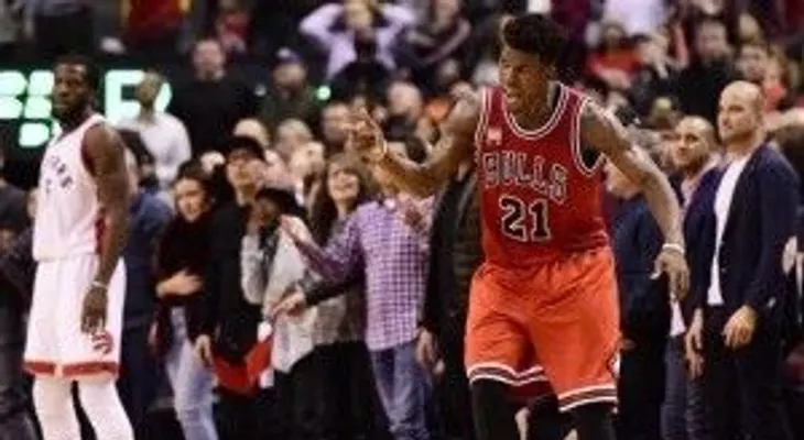 Butler rompe récord de Jordan y Bulls triunfan