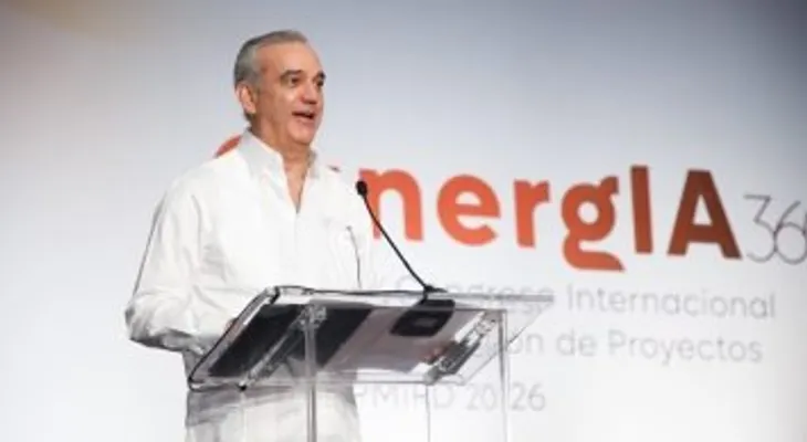 Abinader anuncia evaluación de un marco legal para la gestión de proyectos públicos