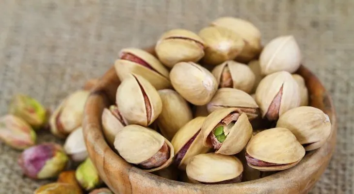8 razones por las que deberías comer pistachos cada día