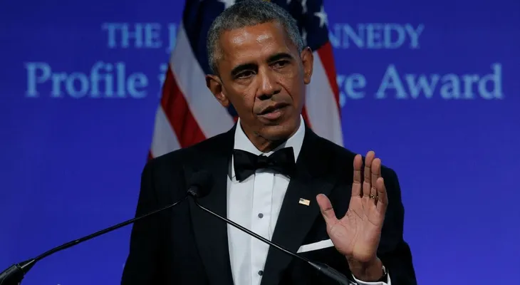 Barack Obama pide "coraje político" para salvar su ley de salud en el Congreso