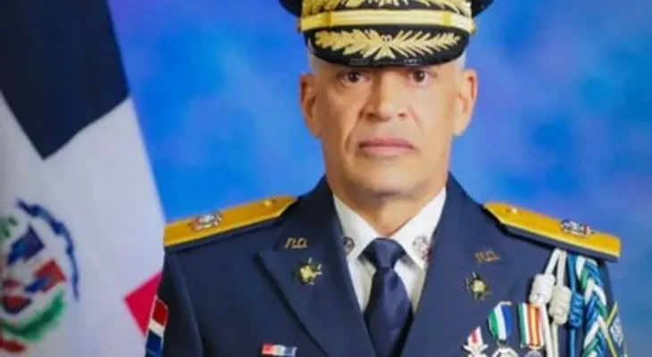 Luis Abinader designa a Ernesto Rafael Rodríguez García como nuevo director de la Policía Nacional