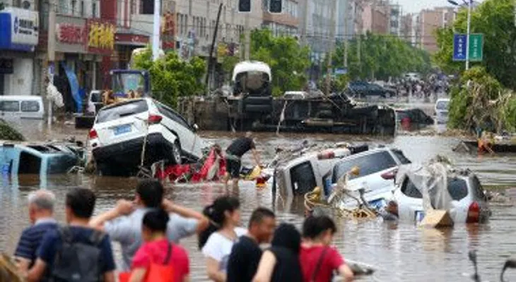 Al menos 200 personas mueren por inundaciones en Sierra Leona