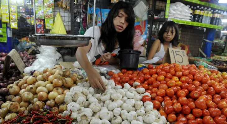 Aleja de ti el cáncer de mama con ajo y cebolla