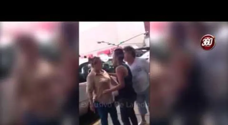  Mujer estadounidense insulta a mexicanos en Laredo, Texas (VIDEO)