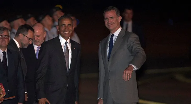Obama realiza una breve parada en España, antes de regresar a EE.UU.