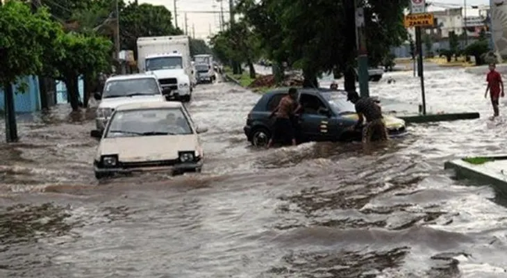Suman 14 las provincias en alerta por vaguada; lluvias en las próximas 48 horas