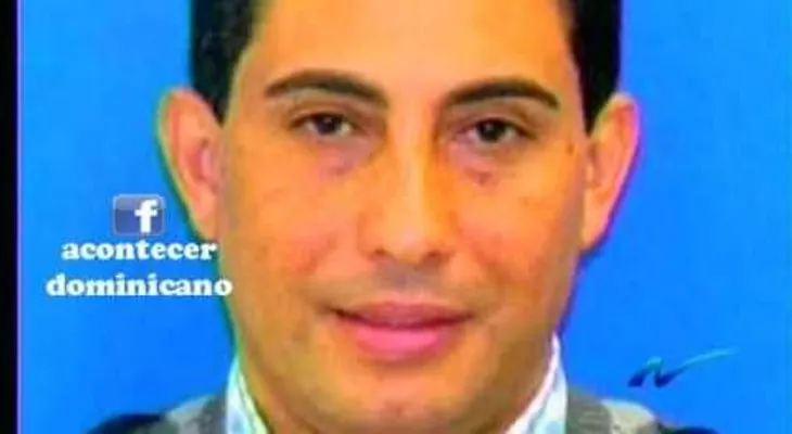 Atrapan en su propia trampa estafador que estaba preso, quien fue deportado desde EU. (VIDEO)