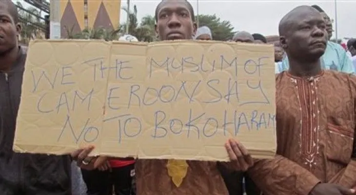 Boko Haram secuestra a 8 niñas más y mata 7 rehenes 