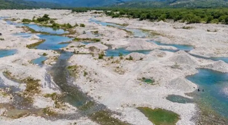 Gobierno dominicano declara protección especial a ríos, presas y bosques ante el "terrorismo medioambiental"