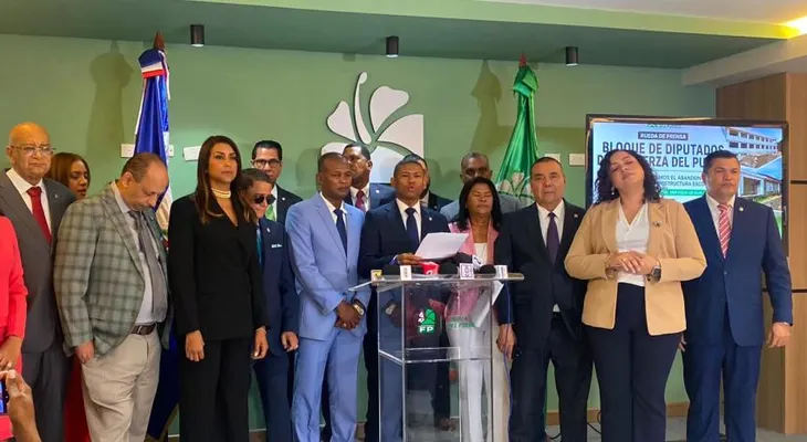 Diputados de la Fuerza del Pueblo insisten en interpelar al ministro de Educación