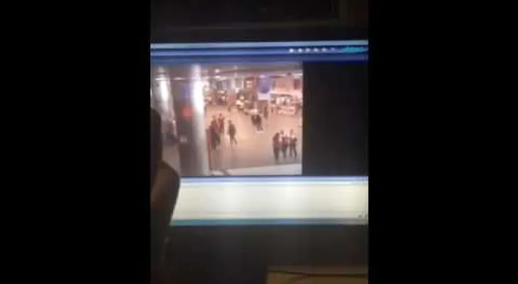 Video del momento exacto atentado en Estambul; al menos 50 muertos 