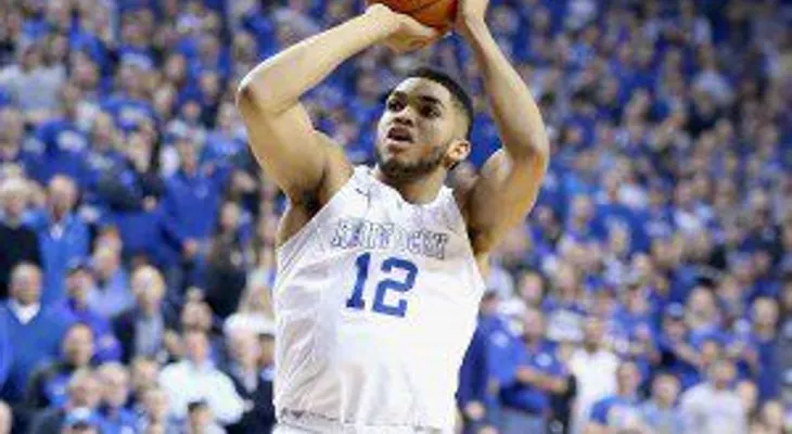 Dominicano Karl Towns logra otro doble-doble
