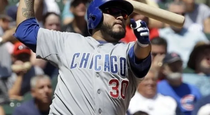 Navarro pega jonrón en triunfo de Cachorros