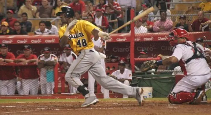 Las Águilas, en primer lugar; El Escogido invicto con su nuevo manager