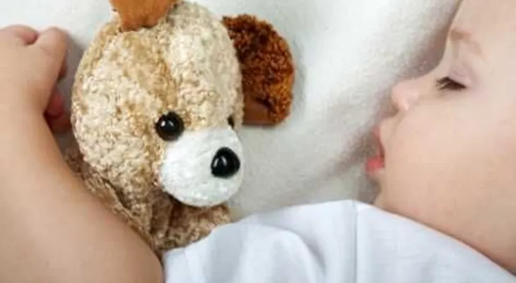 Reloj biológico podría causar insomnio en niños