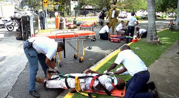 Video: Simulacro por el 911 en avenida Sarasota
