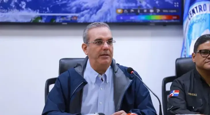 Presidente Abinader emitirá decreto de emergencia para provincias afectas por huracán Fiona; viajará este miércoles a Higüey