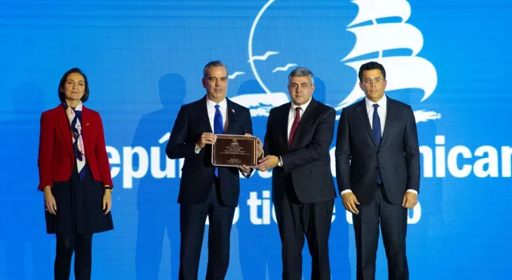 Presidente Luis Abinader dice inversión española ha sido clave para reactivar turismo; es el 70% de la inversión hotelera