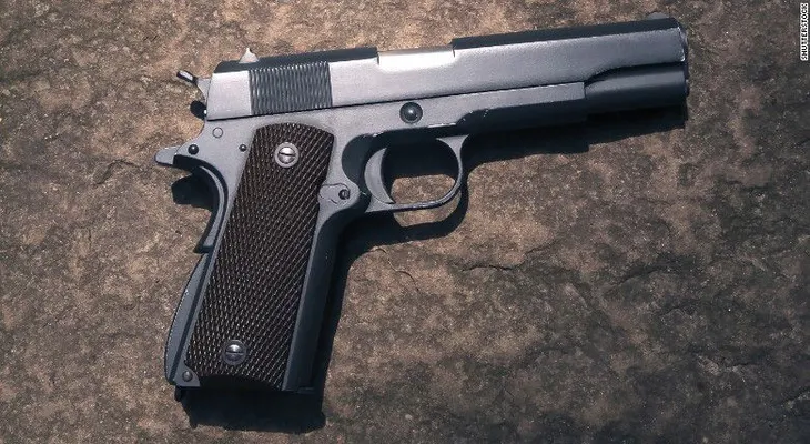 Universidad de Texas permitirá que sus estudiantes lleven armas a las clases