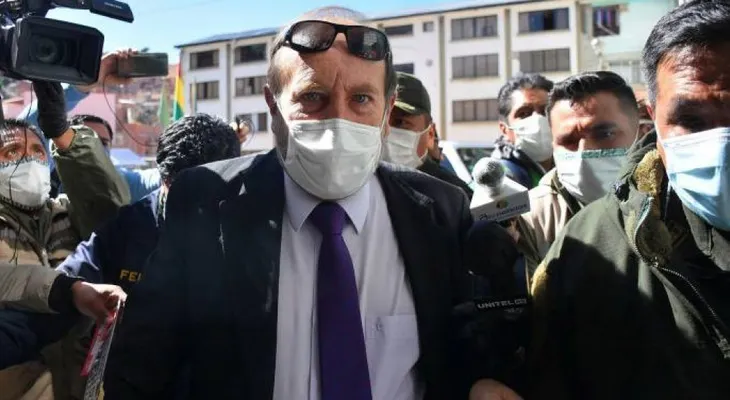 Envían a prisión un exministro bolivariano por compra de respiradores en España