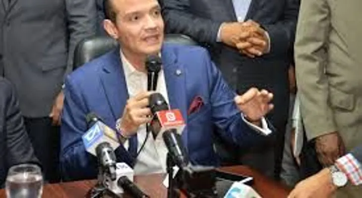 Partido Verde conversa con Ramfis para cederle candidatura presidencial