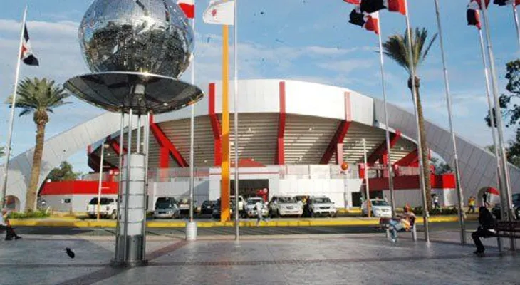 Suspenden energía a la Arena del Cibao por falta de pago