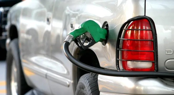 Mantienen igual precios gasolina y aumenta a RD$2.00 al gasoil