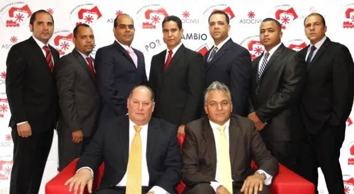 Presentan "Unidos por el Cambio" para presidir ASOCIVU