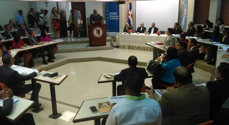 Legisladores electos piden al MP revelar candidatos tendrian vínculos con narcotráfico