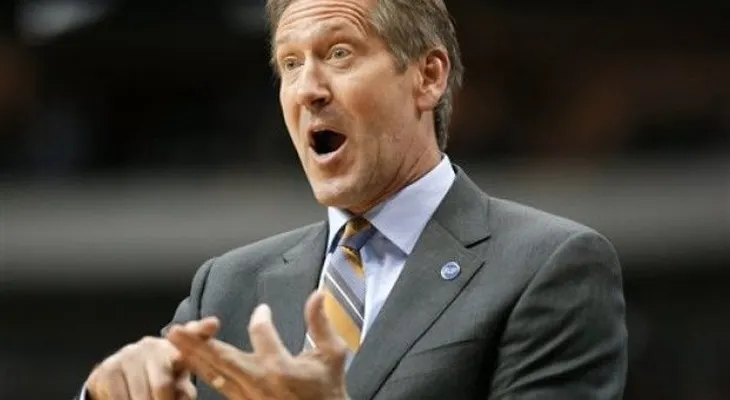 Suns de Phoenix destituyen al entrenador Hornacek