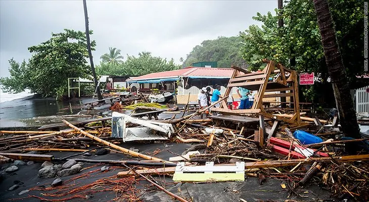 Puerto Rico lleva 11 años en recesión y ahora no tiene electricidad por el huracán María