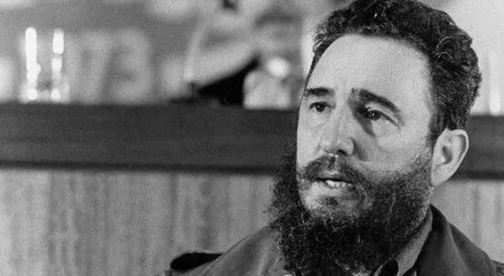Fidel con una fortuna mayor de las Reinas de Inglaterra y Holanda. ¿Cómo se explica su riqueza?