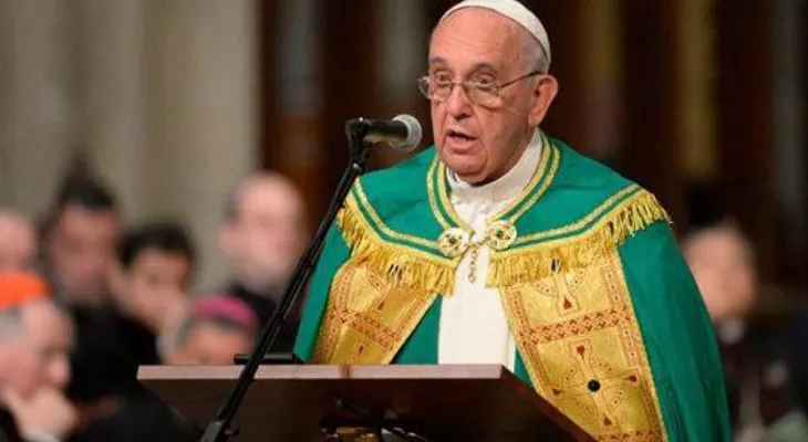 Sacerdotes pederastas causan vergüenza a Iglesia, dice el papa Francisco (VIDEO)