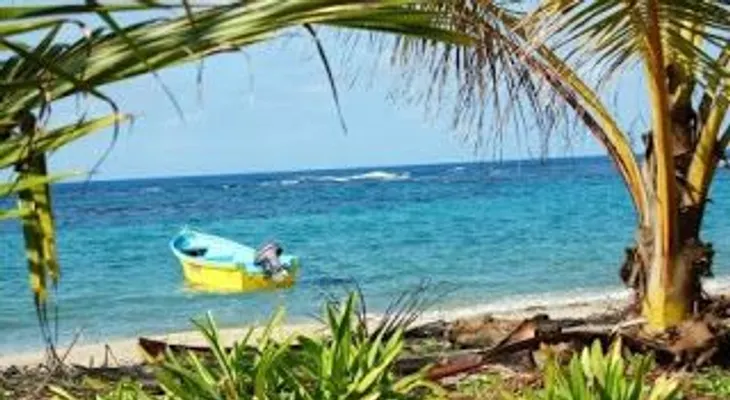 Prohíben a criollos asistir el Viernes Santo a playa de Manzanillo, para dejar espacio a los haitianos