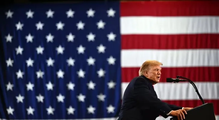 Trump anunció un pago de US$90 a 20 millones de personas mayores para las primas de Medicare