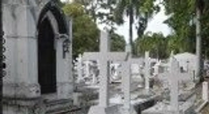Ayuntamiento del DN  realizará recorrido por cementerio de la avenida Independencia