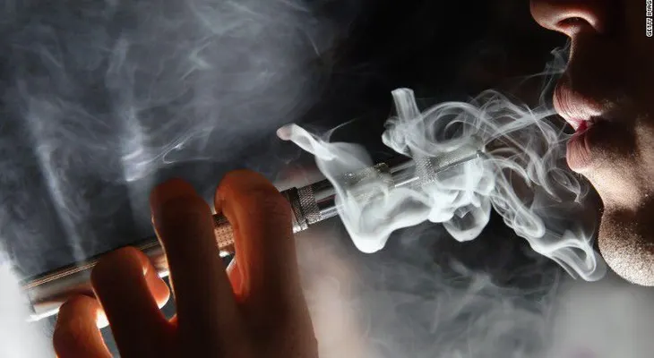 Se disparan intoxicaciones de niños por cigarrillos electrónicos, según estudio