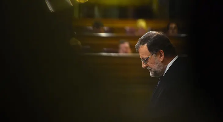 Rajoy pierde segunda votación y no logra ser investido en España