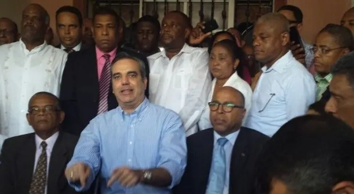 Miguel se quedará solo en el PRD, 32 dirigentes del DN se pasan al PRM