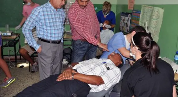 Reinaldo Pared Pérez  realiza operativos odontológicos