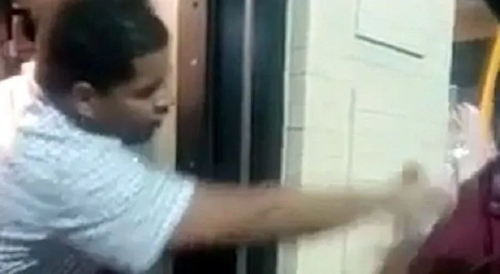 La cruel broma de un empleado de McDonald's a un indigente crea indignación (VIDEO)